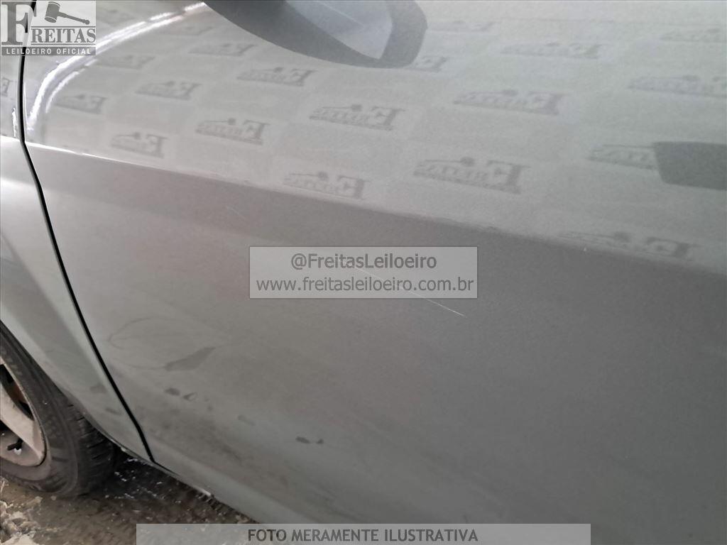 Foto 17 de 22: I/FORD FOCUS 2L HC FLEX, 11/12, PLACA: F__-___1, GASOL/ALC, CINZA