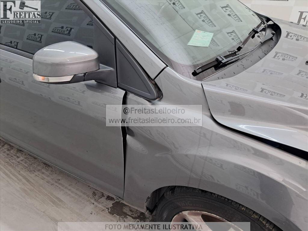 Foto 20 de 22: I/FORD FOCUS 2L HC FLEX, 11/12, PLACA: F__-___1, GASOL/ALC, CINZA