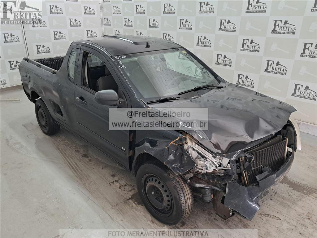 Foto 2: CHEVROLET/MONTANA LS, 11/11, PLACA: N__-___4, GASOL/ALC, PRETA