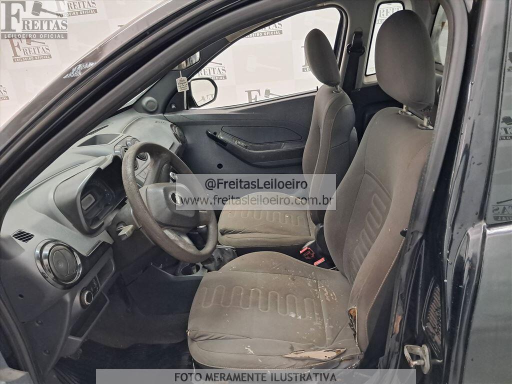 Foto 6 de 25: CHEVROLET/MONTANA LS, 11/11, PLACA: N__-___4, GASOL/ALC, PRETA