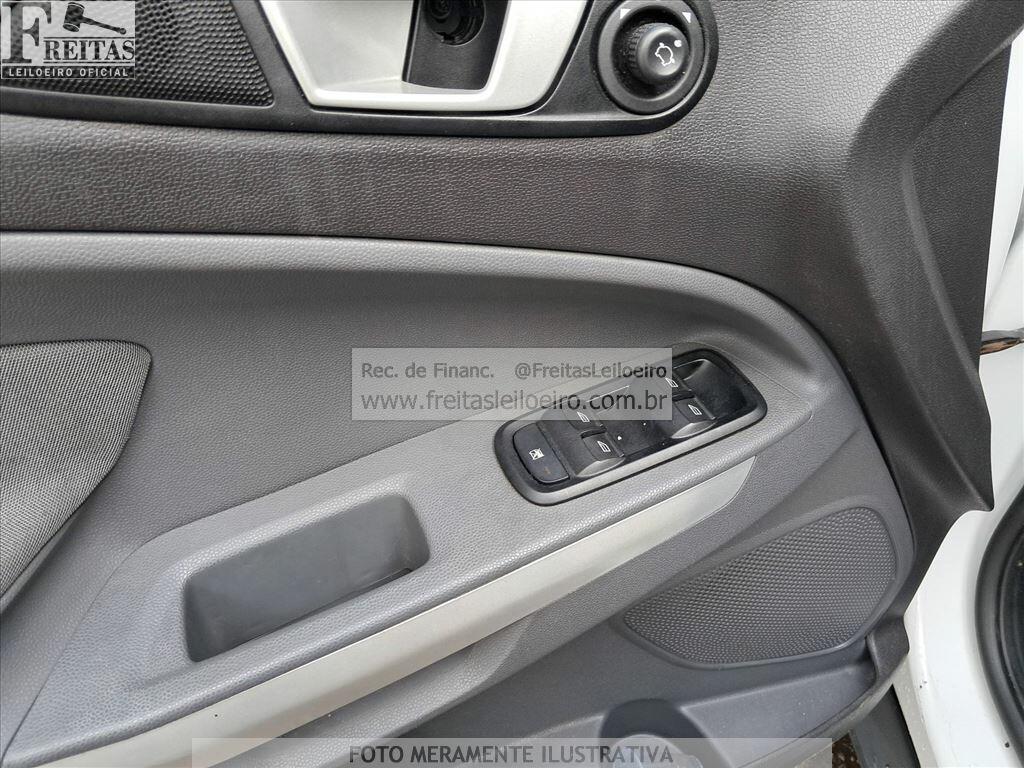 Foto 10 de 15: FORD/ECOSPORT FSL 1.6, 12/13, PLACA: F__-___7, GASOL/ALC, BRANCA