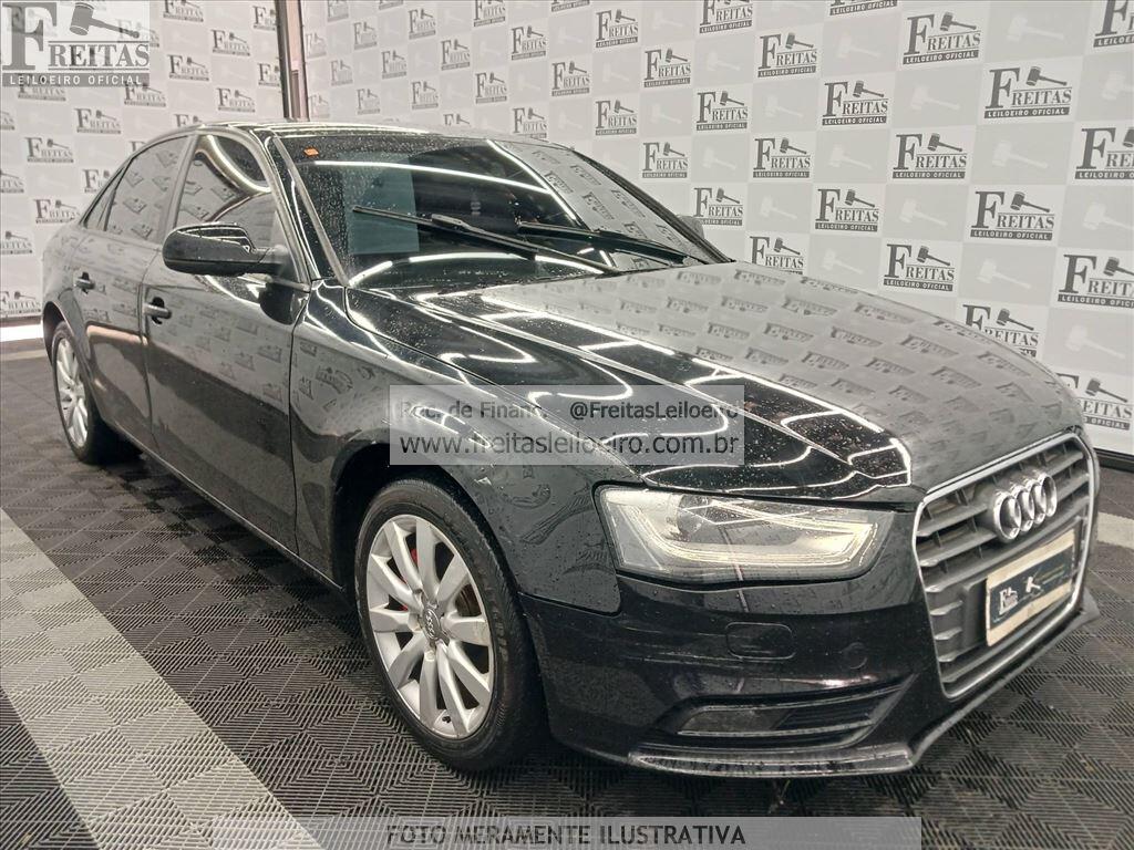 Foto 2: I/AUDI A4 2.0TFSI, 13/13, PLACA: F__-___2, GASOLINA, PRETA