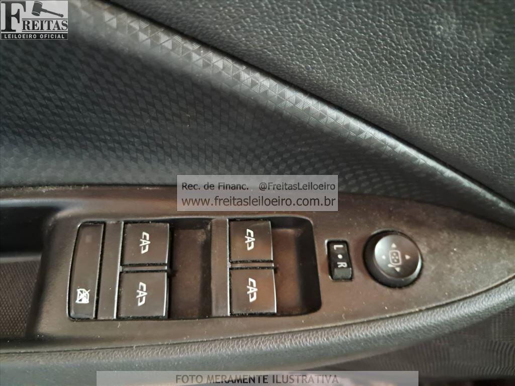 Foto 12 de 18: CHEV/ONIX PLUS 10MT LT2, 23/24, PLACA: S__-___9, GASOL/ALC, CINZA