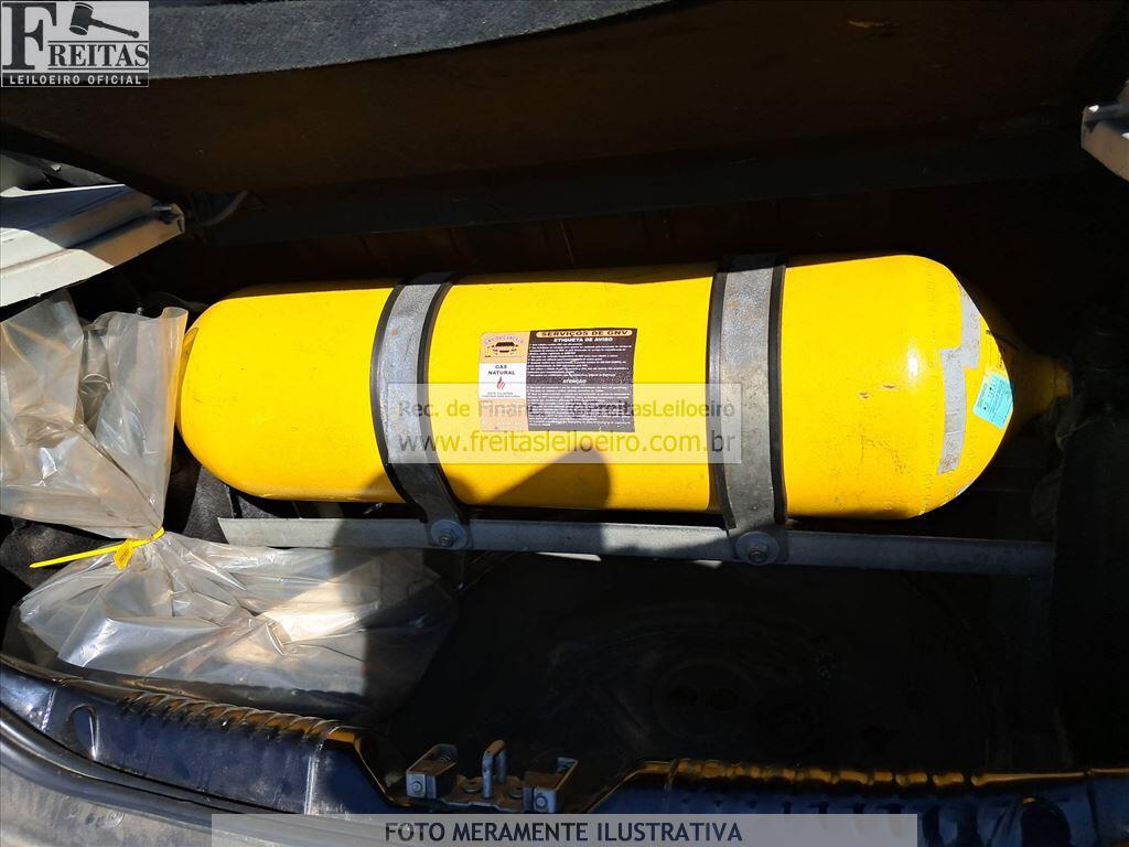 Foto 14 de 21: VW/NOVO GOL TL MCV, 17/18, PLACA: L__-___0, GASOL/ALC/GN, PRETA