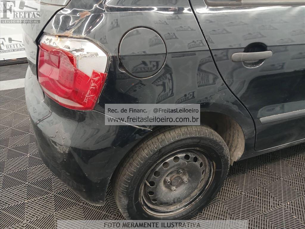 Foto 18 de 21: VW/NOVO GOL TL MCV, 17/18, PLACA: L__-___0, GASOL/ALC/GN, PRETA