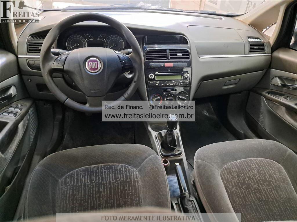 Foto 5: FIAT/LINEA HLX 1.9, 10/10, PLACA: H__-___8, GASOL/ALC, CINZA