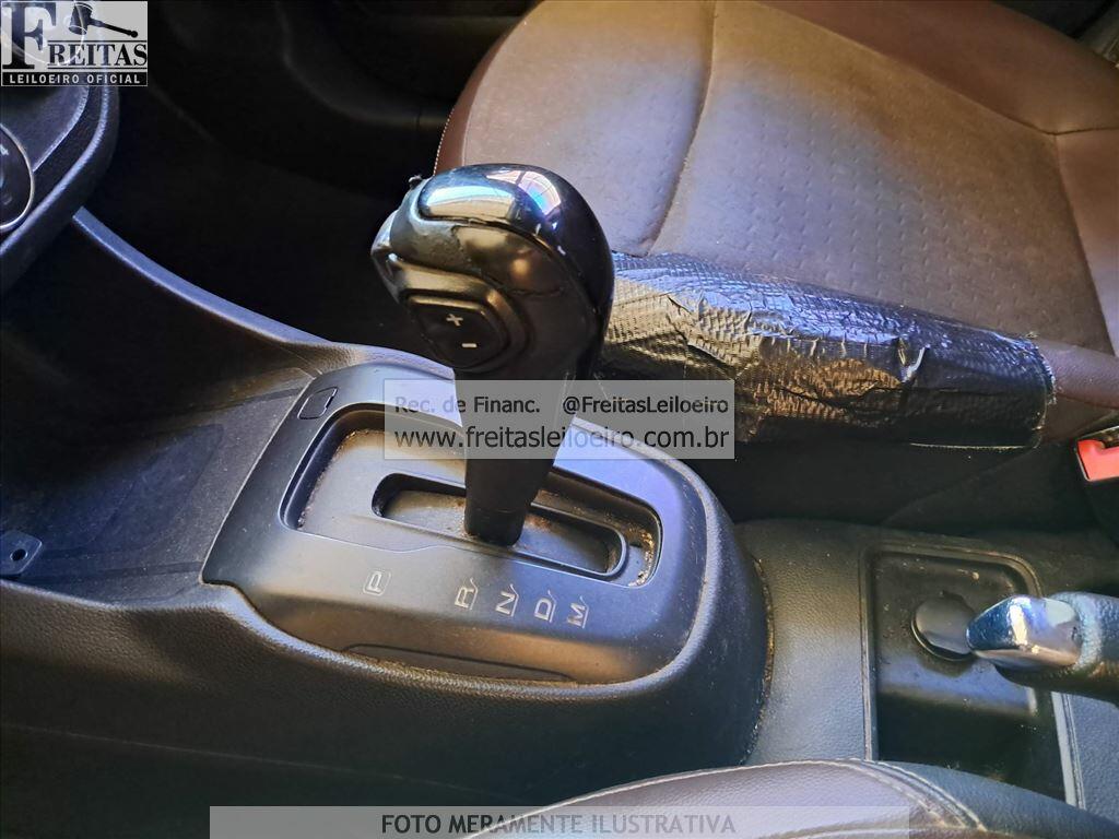 Foto 8 de 28: CHEVROLET/COBALT 18A LTZ, 19/19, PLACA: E__-___4, GASOL/ALC, CINZA