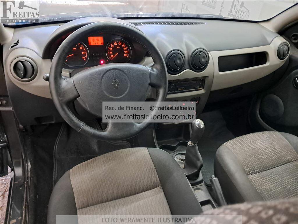Foto 5: RENAULT/SANDERO EXP 16, 08/09, PLACA: E__-___3, GASOL/ALC, PRETA