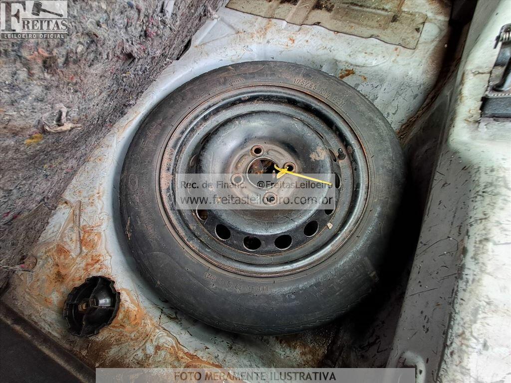 Foto 9 de 21: FORD/KA SE 1.0 HA B, 18/18, PLACA: Q__-___5, GASOL/ALC, BRANCA