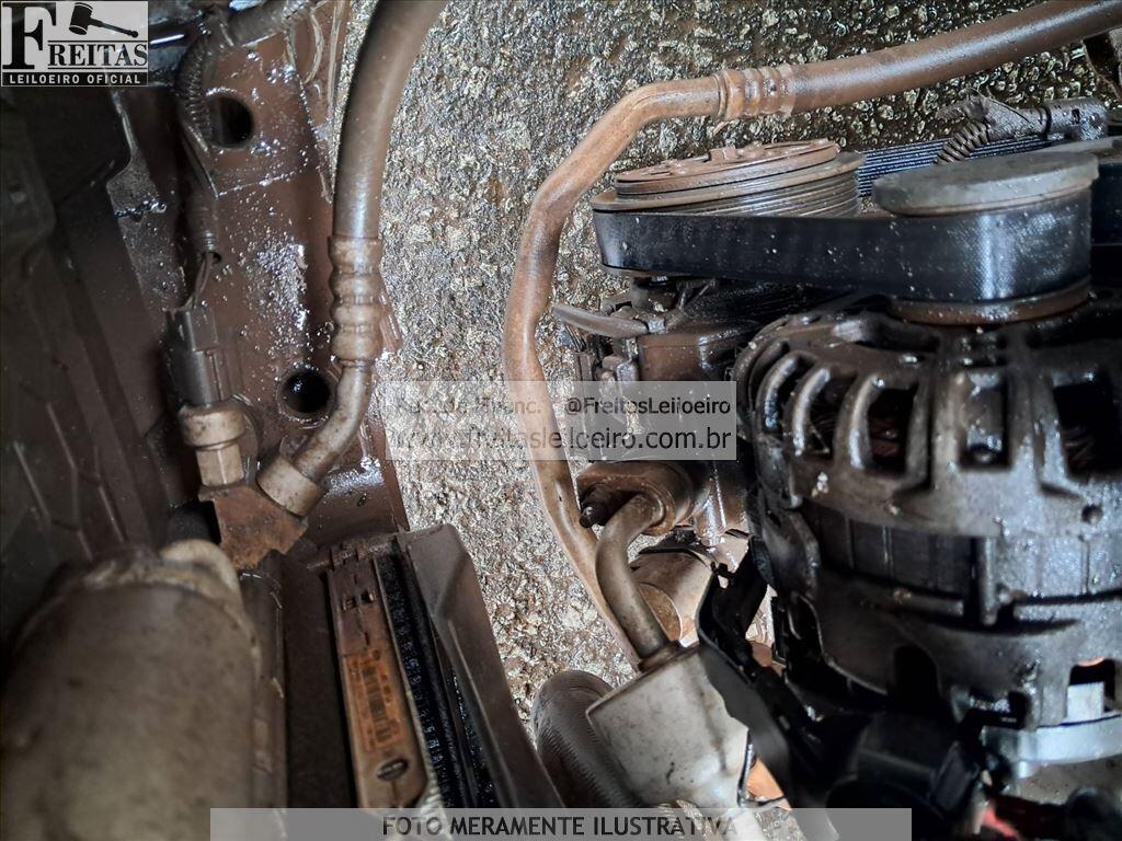 Foto 12 de 21: FORD/KA SE 1.0 HA B, 18/18, PLACA: Q__-___5, GASOL/ALC, BRANCA