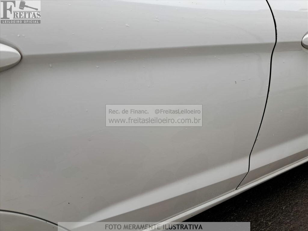 Foto 17 de 21: FORD/KA SE 1.0 HA B, 18/18, PLACA: Q__-___5, GASOL/ALC, BRANCA