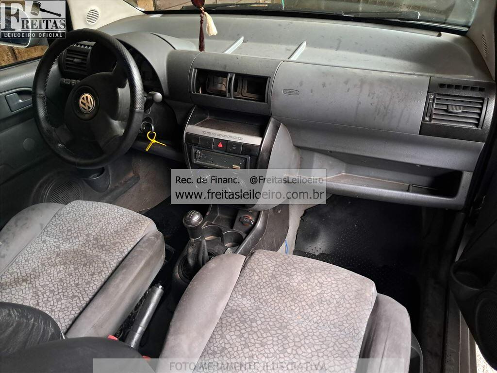 Foto 5: VW/FOX 1.0, 03/04, PLACA: A__-___5, GASOL/ALC, PRATA