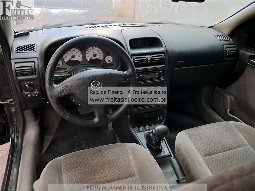 Foto 5: GM/ASTRA SEDAN CD, 02/03, PLACA: D__-___4, GASOLINA, PRETA