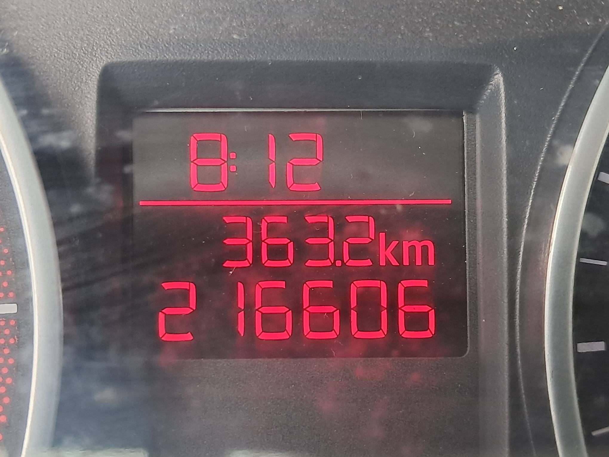 Foto 16 de 16: VW/GOL CITY MB, 14/15, PLACA: A__-___1, GASOL/ALC, BRANCA