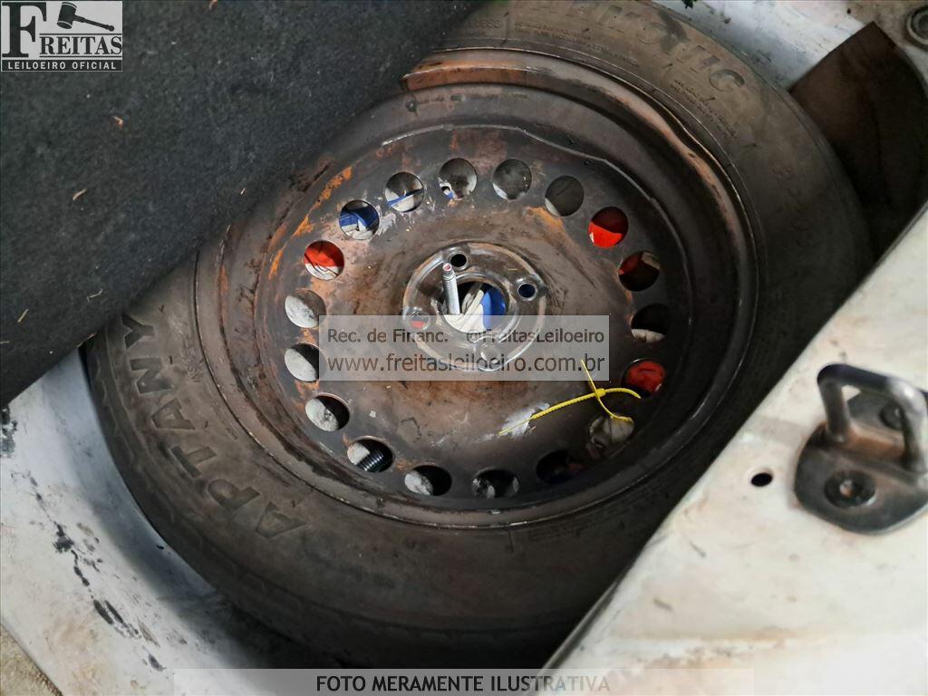 Foto 13 de 28: CHEVROLET/ONIX 10MT JOYE, 17/18, PLACA: Q__-___1, GASOL/ALC, BRANCA