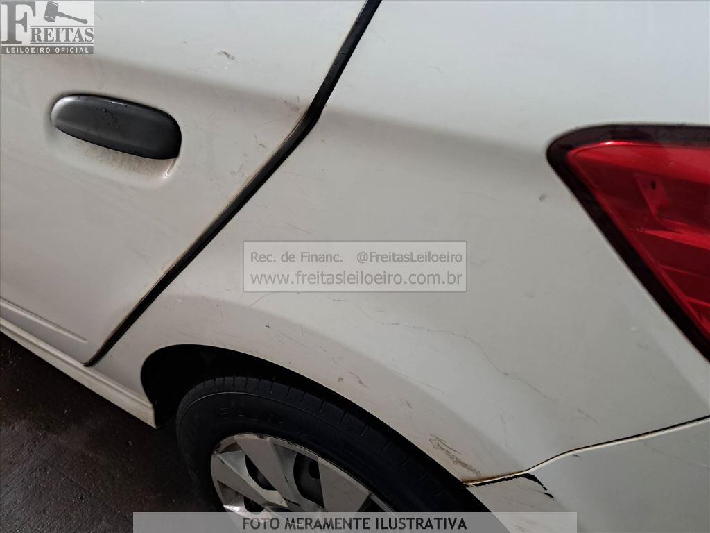 Foto 16 de 28: CHEVROLET/ONIX 10MT JOYE, 17/18, PLACA: Q__-___1, GASOL/ALC, BRANCA