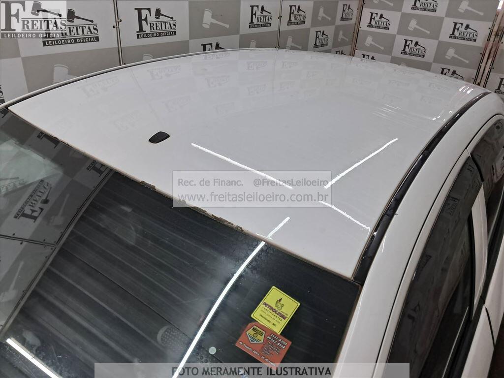 Foto 18 de 28: CHEVROLET/ONIX 10MT JOYE, 17/18, PLACA: Q__-___1, GASOL/ALC, BRANCA