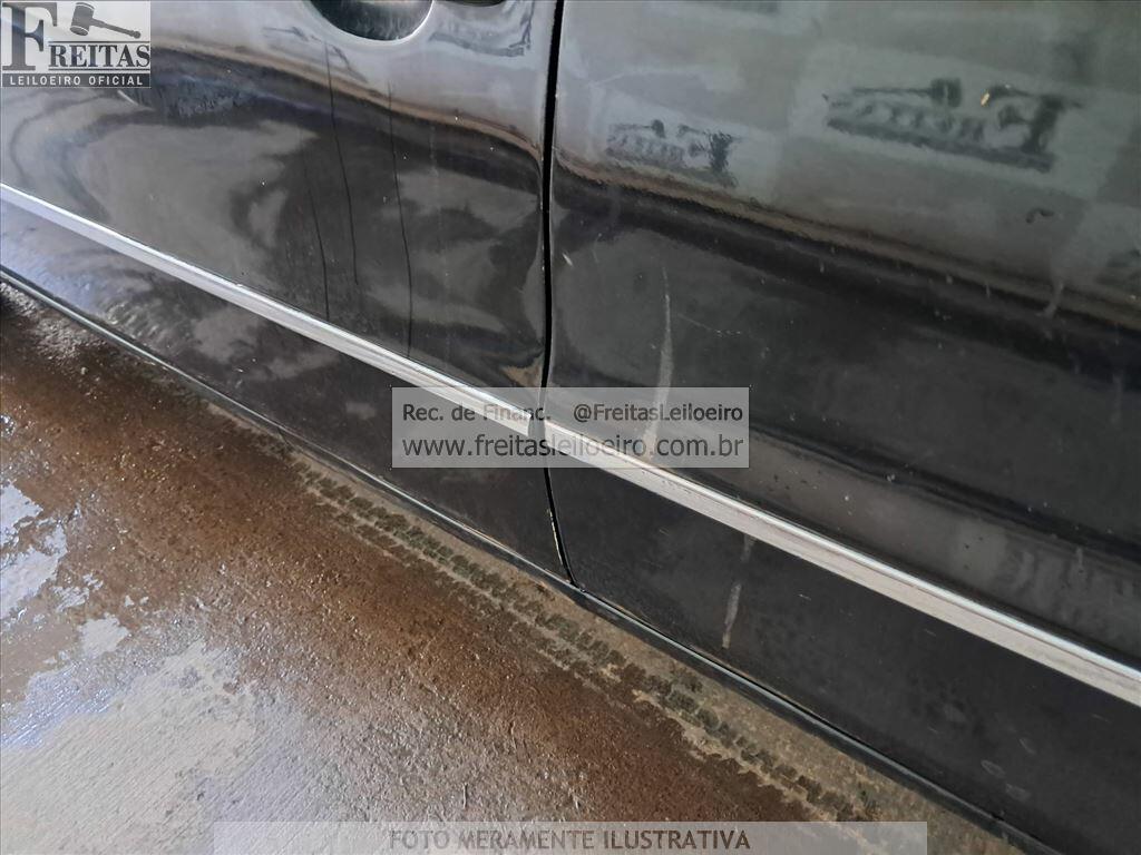 Foto 27 de 28: VW/GOL 1.6 POWER, 11/12, PLACA: E__-___0, GASOL/ALC, PRETA