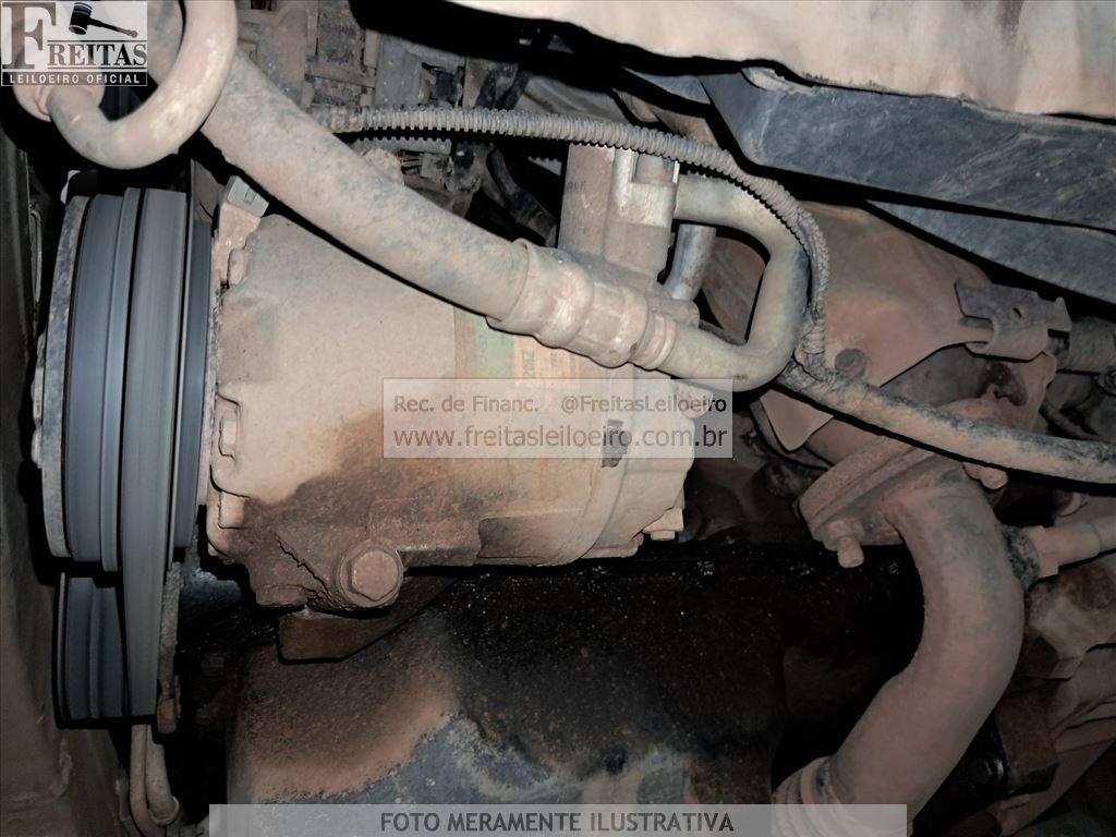 Foto 13 de 25: VW/GOL 1.0, 11/12, PLACA: L__-___8, GASOL/ALC, BRANCA