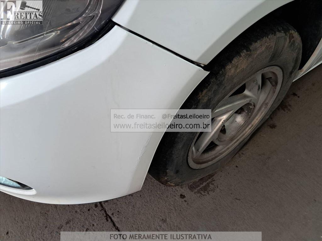 Foto 16 de 25: VW/GOL 1.0, 11/12, PLACA: L__-___8, GASOL/ALC, BRANCA