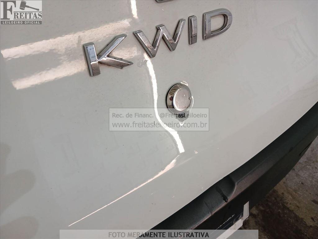Foto 15 de 16: RENAULT/KWID INTENS 10MT, 18/19, PLACA: E__-___0, GASOL/ALC, BRANCA