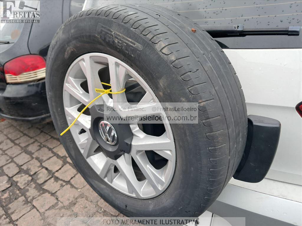 Foto 10 de 22: VW/NOVO CROSSFOX MA, 15/16, PLACA: P__-___4, GASOL/ALC, BRANCA