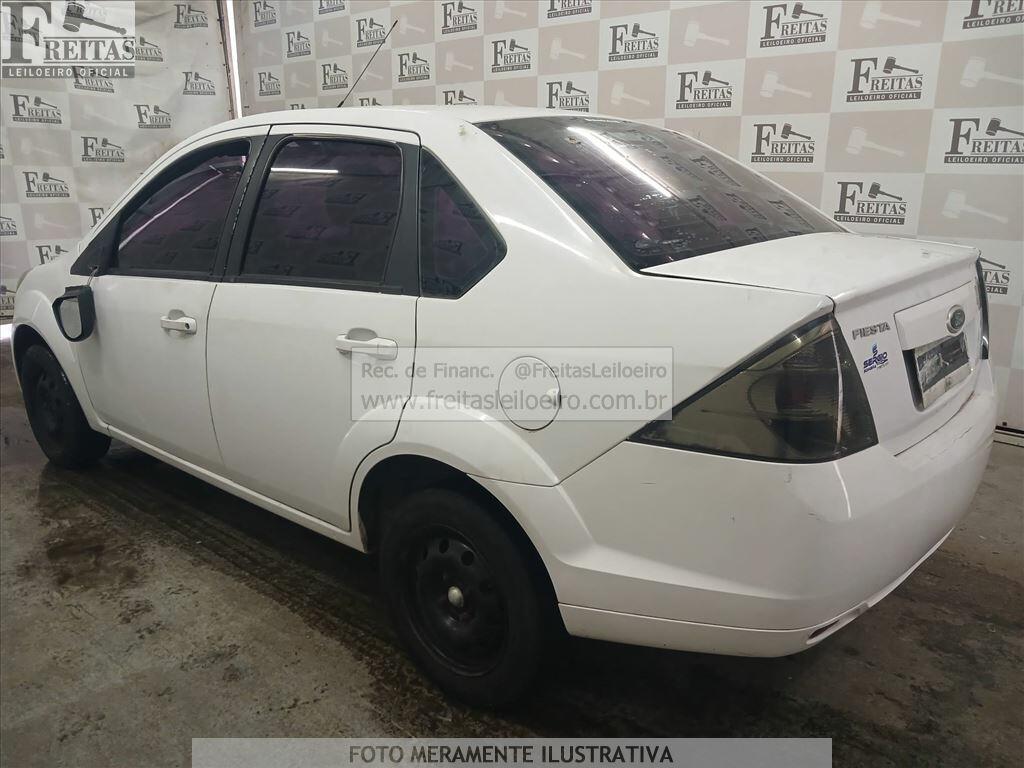 Foto 3: FORD/FIESTA SEDAN1.6FLEX, 12/13, PLACA: O__-___1, GASOL/ALC, BRANCA