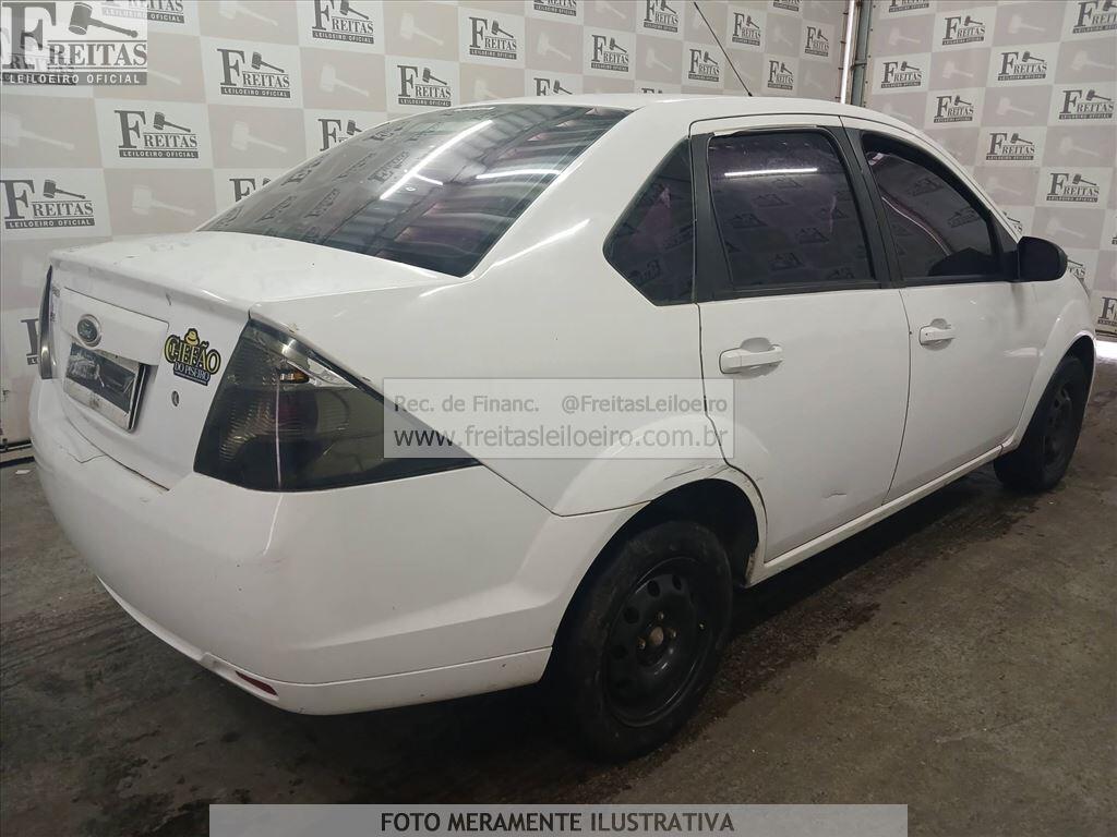 Foto 4: FORD/FIESTA SEDAN1.6FLEX, 12/13, PLACA: O__-___1, GASOL/ALC, BRANCA