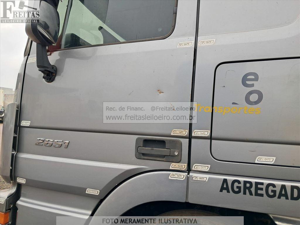 Foto 22 de 28: M.BENZ/ACTROS 2651LS6X4, 17/18, PLACA: G__-___5, DIESEL, CINZA