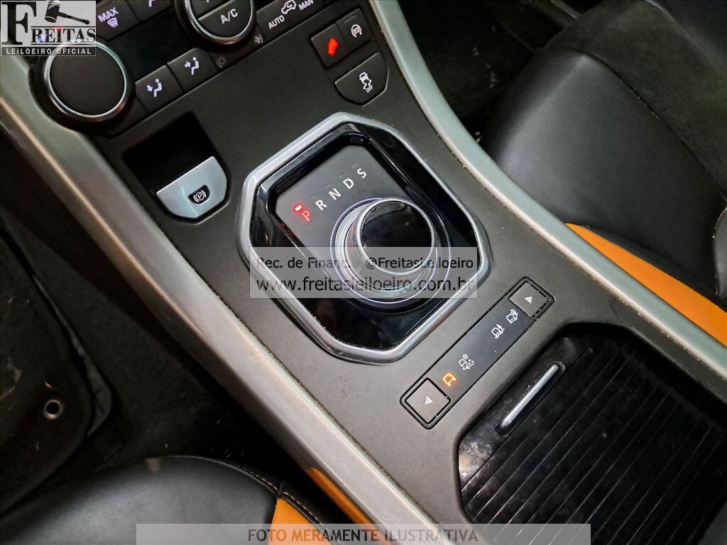 Foto 8 de 28: I/LR EVOQUE PRESTIGE 2.2, 14/15, PLACA: F__-___5, DIESEL, PRETA