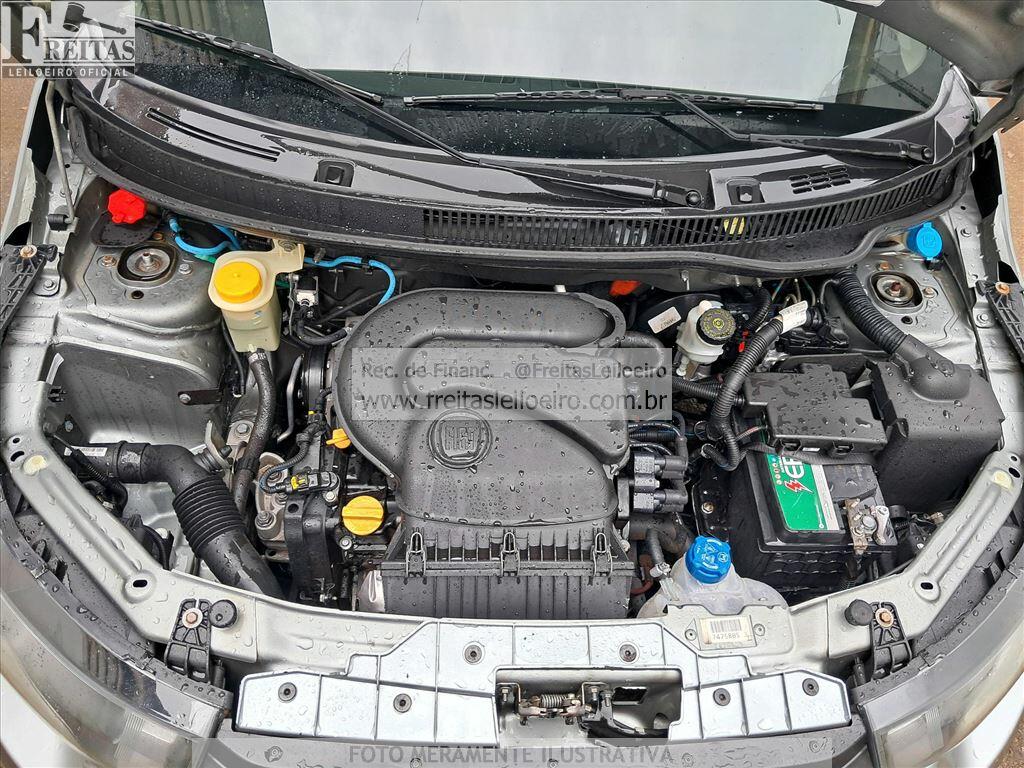 Foto 8 de 18: FIAT/MOBI LIKE, 18/19, PLACA: G__-___5, GASOL/ALC, CINZA