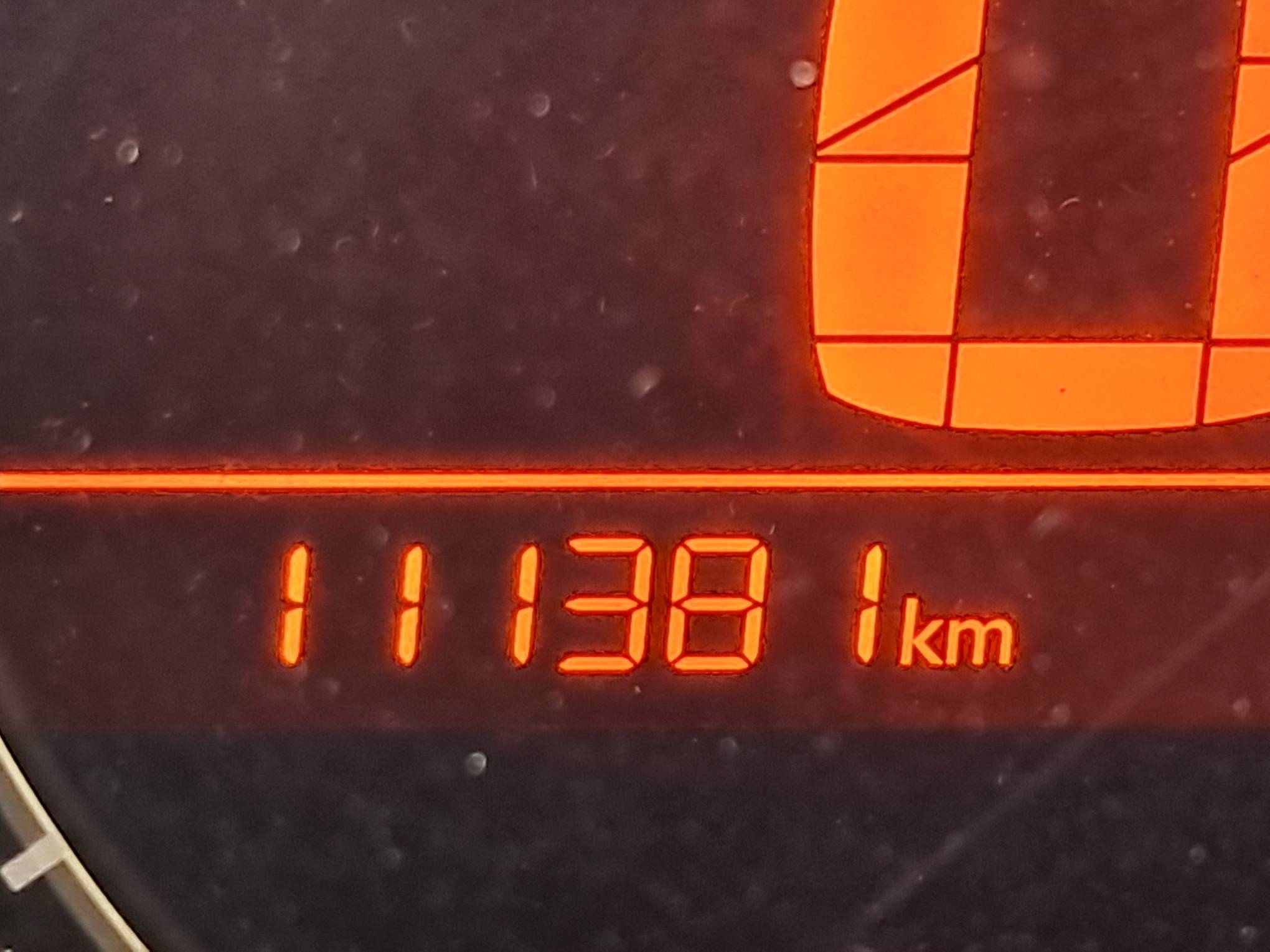 Foto 25 de 25: I/CITROEN C4L A 2L TEND, 13/14, PLACA: O__-___3, GASOL/ALC, PRETA