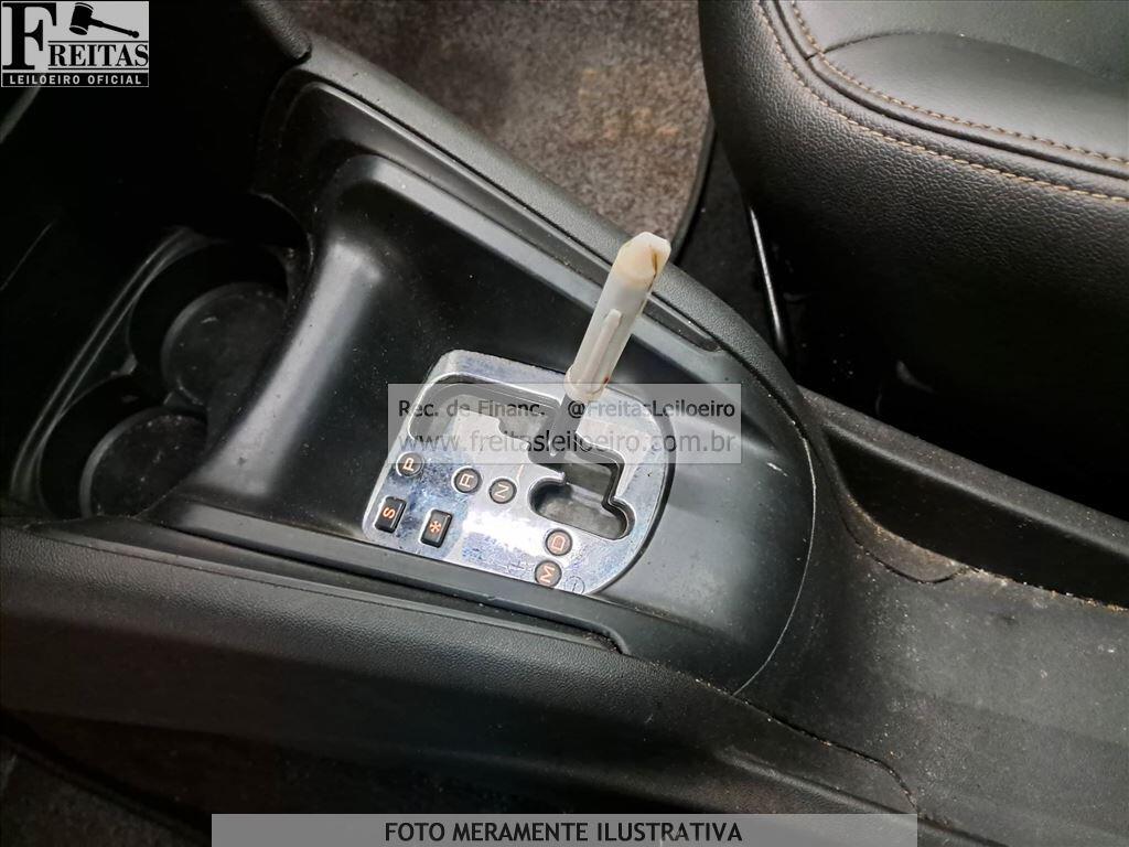 Foto 8 de 24: PEUGEOT/208 GRIFFE A, 15/15, PLACA: F__-___8, GASOL/ALC, PRATA