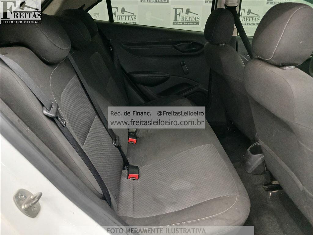 Foto 7 de 21: CHEVROLET/ONIX 10MT JOYE, 19/19, PLACA: Q__-___1, GASOL/ALC, BRANCA