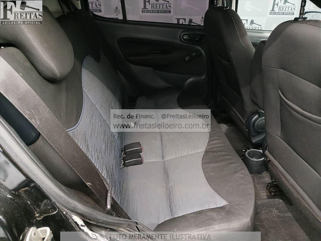 Foto 7 de 17: FIAT/UNO ATTRACTIVE 1.0, 15/16, PLACA: F__-___2, GASOL/ALC, PRETA