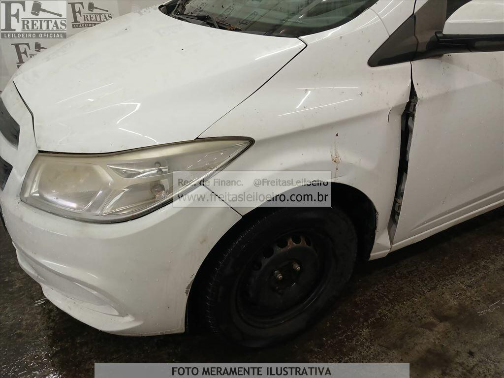 Foto 14 de 18: CHEVROLET/ONIX 1.0MT LT, 13/14, PLACA: F__-___5, GASOL/ALC, BRANCA