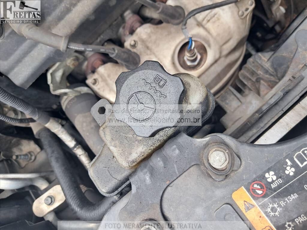 Foto 13 de 19: CHEVROLET/ONIX 1.4MT LTZ, 14/14, PLACA: F__-___7, GASOL/ALC, PRETA