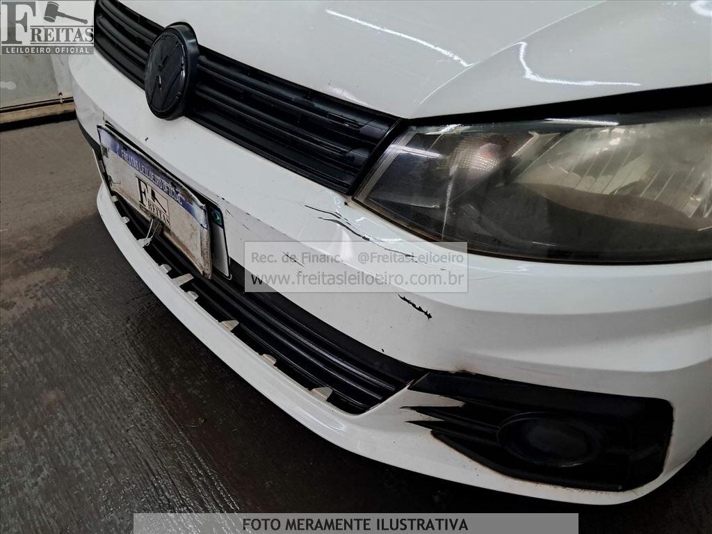 Foto 16 de 25: VW/NOVO GOL TL MCV, 17/17, PLACA: P__-___2, GASOL/ALC, BRANCA