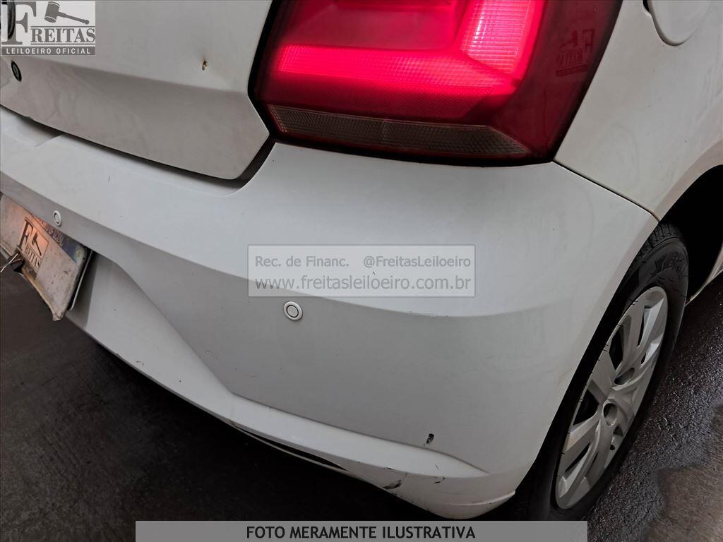 Foto 21 de 25: VW/NOVO GOL TL MCV, 17/17, PLACA: P__-___2, GASOL/ALC, BRANCA