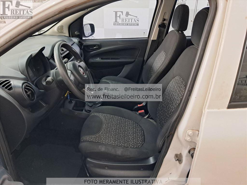 Foto 6 de 24: FIAT/UNO ATTRACTIVE 1.0, 21/21, PLACA: R__-___4, GASOL/ALC, BRANCA
