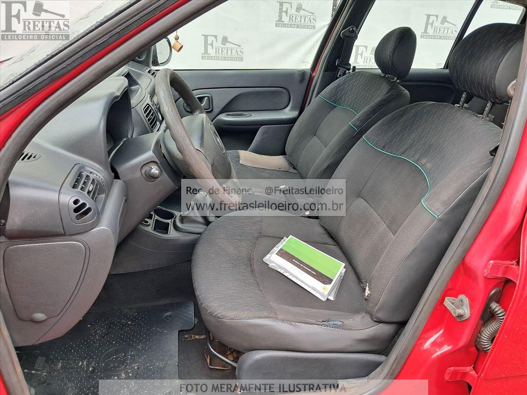 Foto 6 de 23: I/RENAULT CLIO EXP1016VH, 14/15, PLACA: F__-___6, GASOL/ALC, VERMELHA
