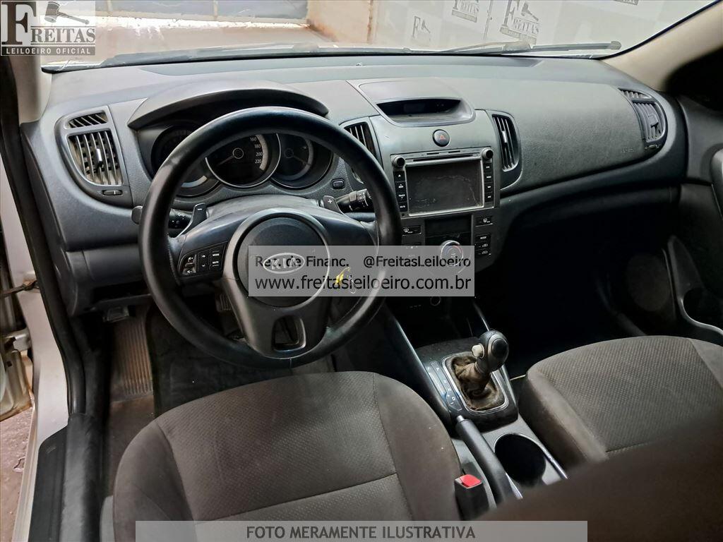 Foto 5: I/KIA CERATO EX3 1.6ATNB, 11/12, PLACA: A__-___7, GASOLINA, PRATA