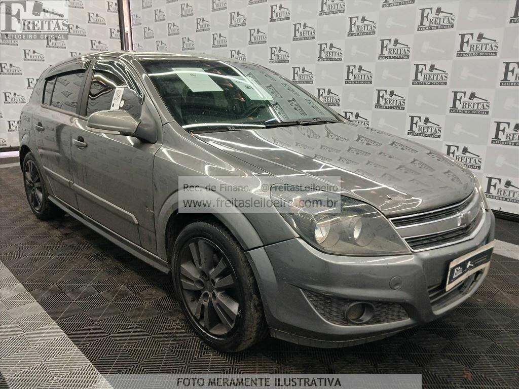 Foto 2: GM/VECTRA HATCH 4P GT, 11/11, PLACA: E__-___2, GASOL/ALC, CINZA