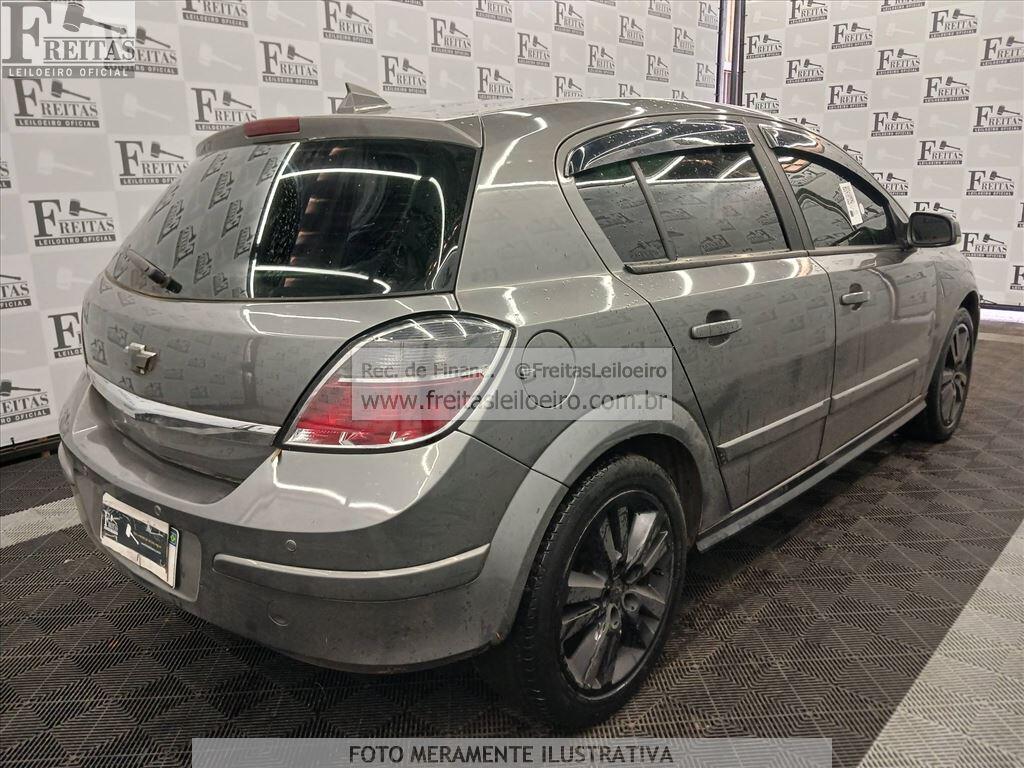 Foto 4: GM/VECTRA HATCH 4P GT, 11/11, PLACA: E__-___2, GASOL/ALC, CINZA