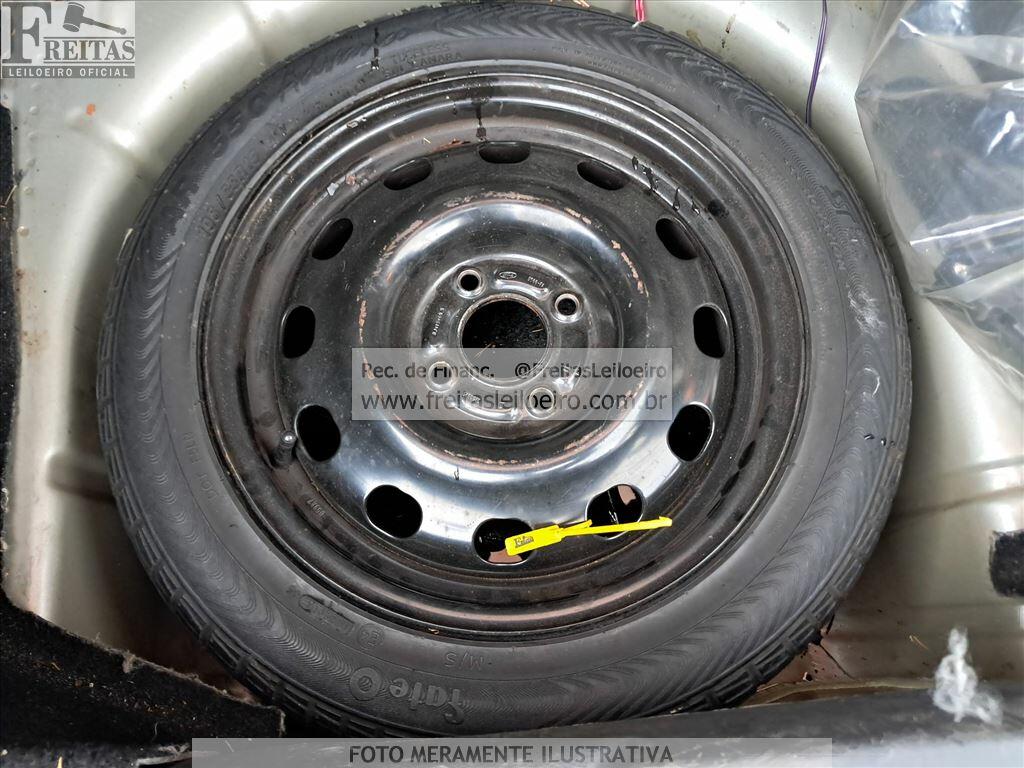 Foto 10 de 17: FORD/FIESTA HA 1.5L S, 13/14, PLACA: O__-___1, GASOL/ALC, PRATA