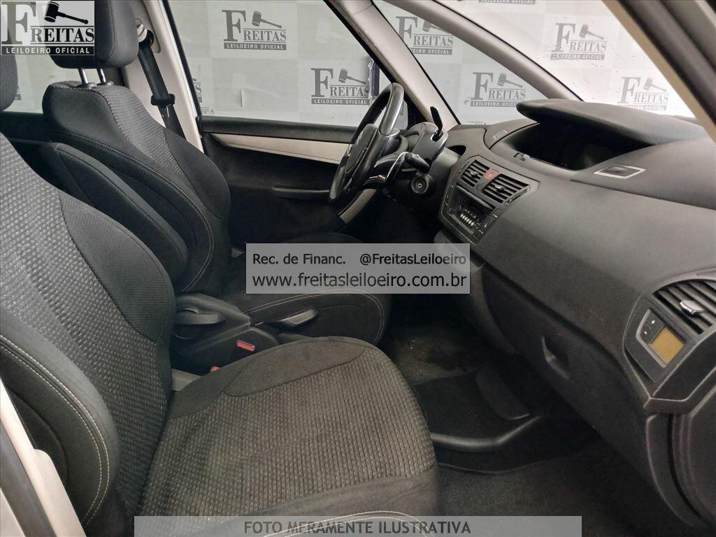 Foto 6 de 19: I/CITROEN C4 PIC GLXA 5L, 13/14, PLACA: K__-___9, GASOL/GNV, PRATA