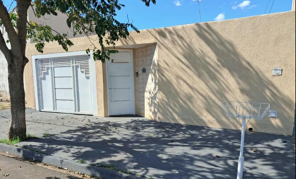 Casa no Jardim Residencial Universo (foto 3 de 4)
