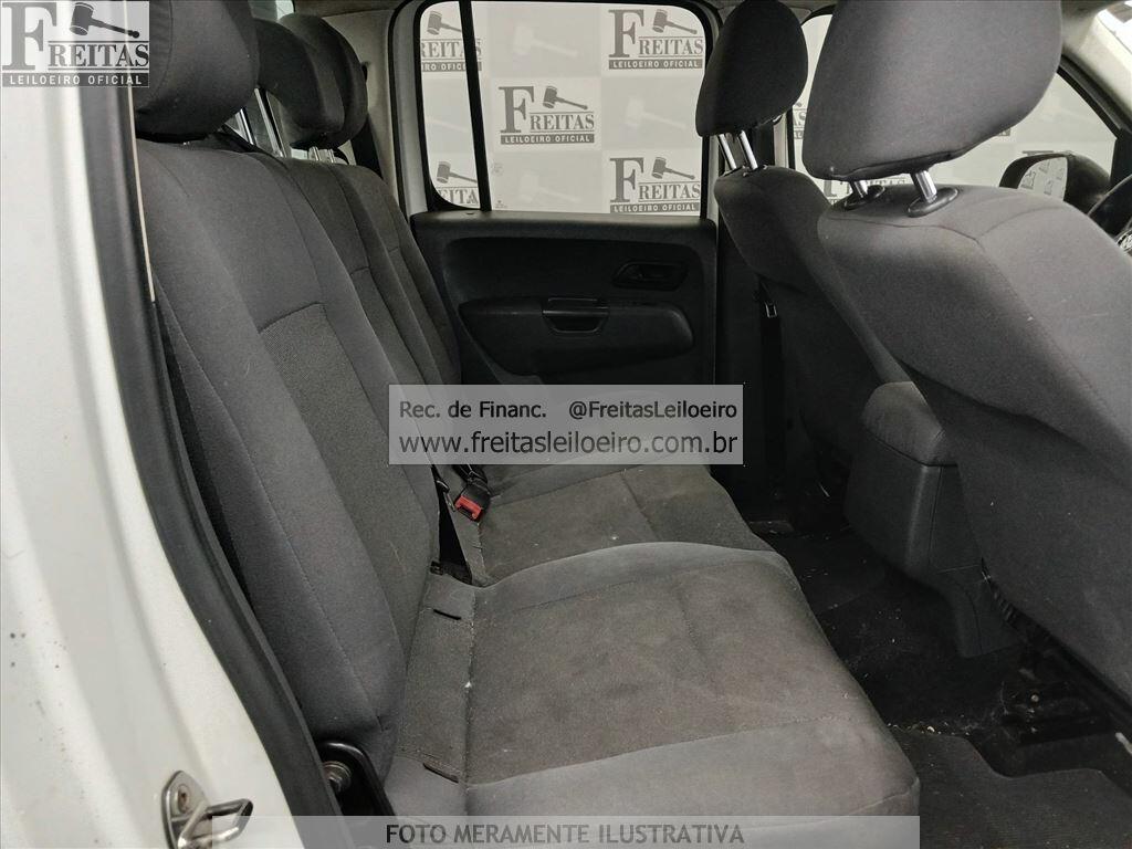 Foto 7 de 16: I/VW AMAROK CD 4X4 S, 15/15, PLACA: Q__-___1, DIESEL, BRANCA
