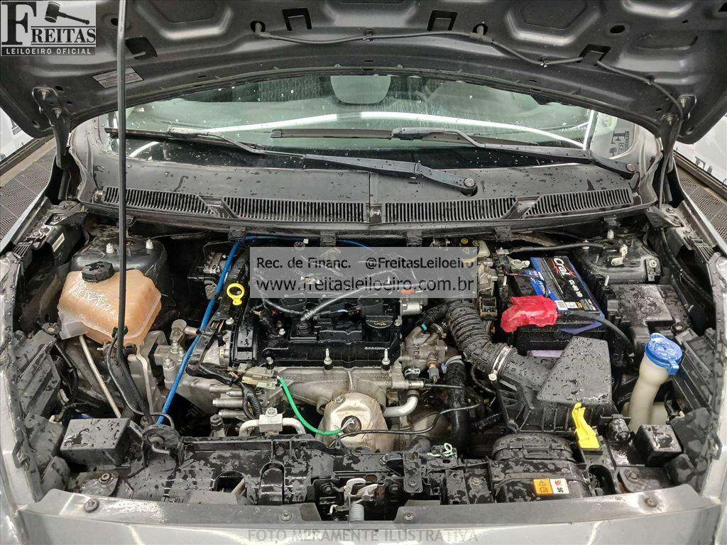 Foto 9 de 16: FORD/KA SE 1.0 HA C, 18/19, PLACA: Q__-___1, GASOL/ALC, CINZA