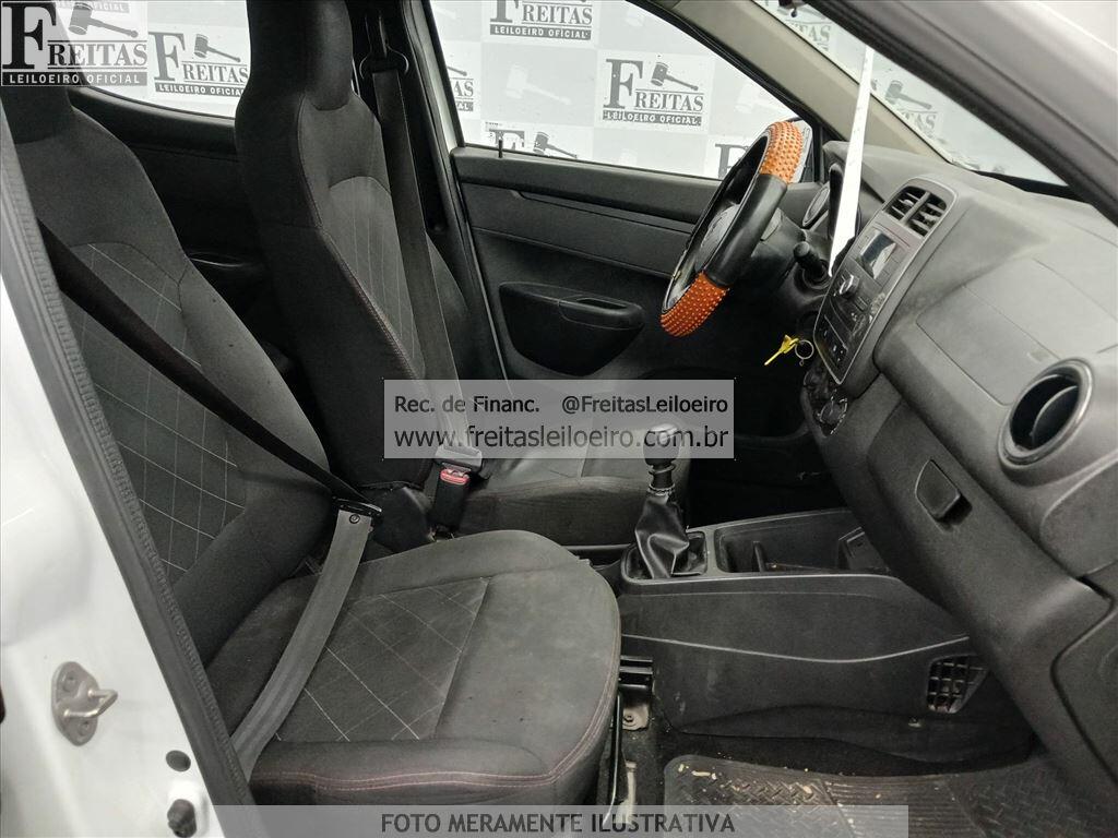 Foto 6 de 17: RENAULT/KWID ZEN 10MT, 19/20, PLACA: Q__-___1, GASOL/ALC, BRANCA